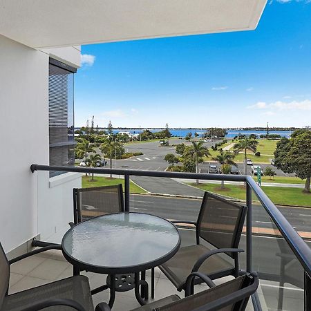 Aqualine Apartments On The Broadwater Gold Coast Kültér fotó