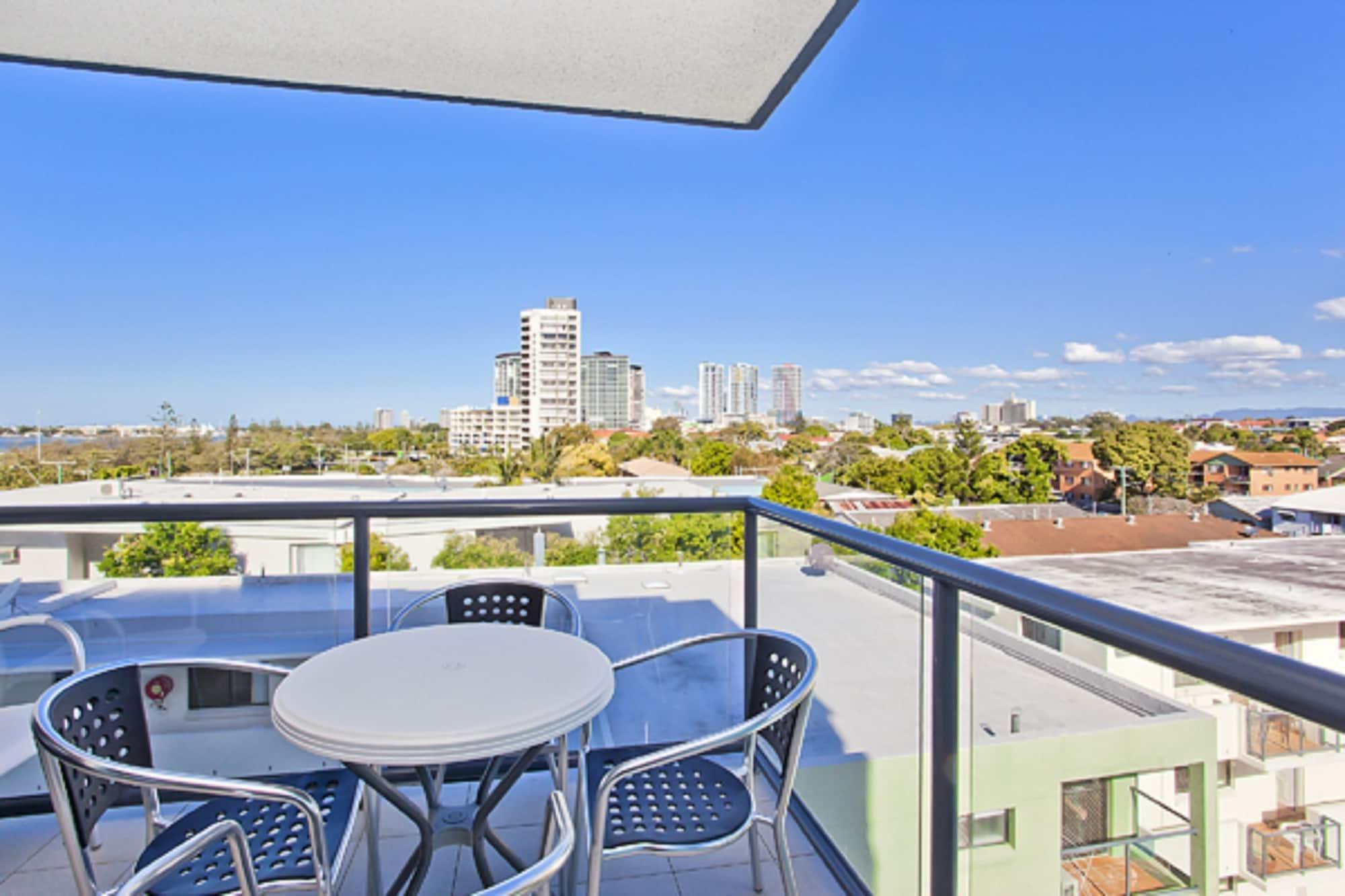 Aqualine Apartments On The Broadwater Gold Coast Kültér fotó