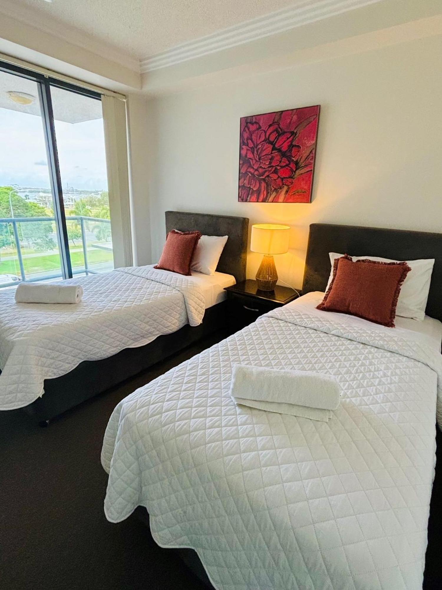 Aqualine Apartments On The Broadwater Gold Coast Kültér fotó
