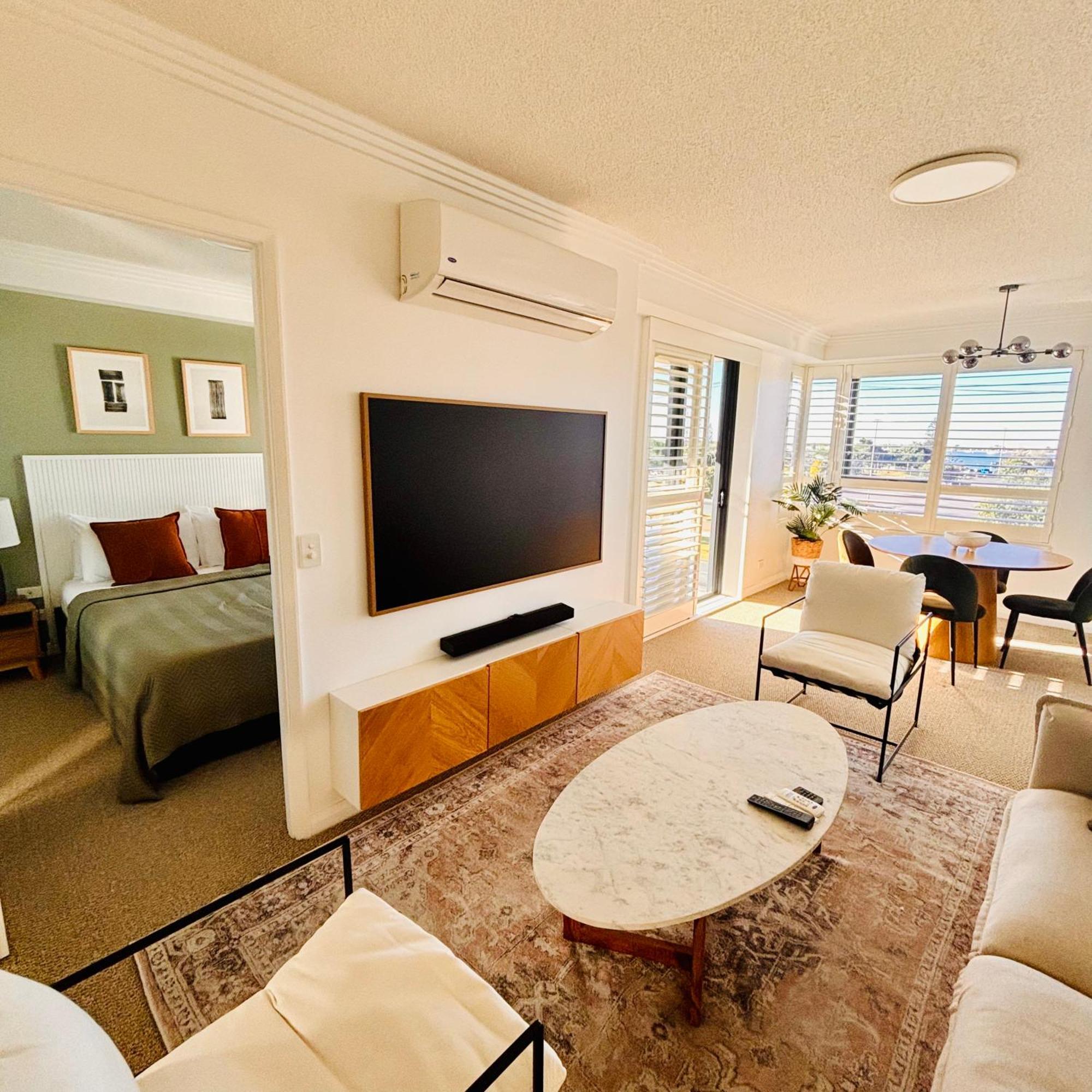 Aqualine Apartments On The Broadwater Gold Coast Kültér fotó